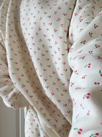 Ivory Sweatshirt with Sweet Cherry Print for Cozy Everyday Style