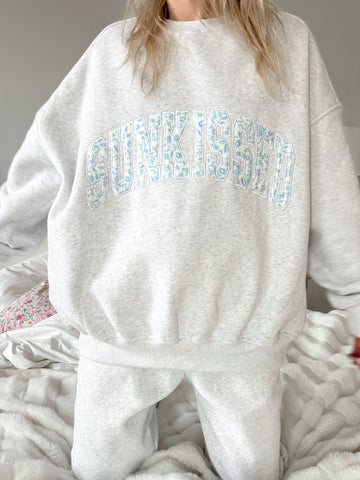 Pearl Grey Embroidered Floral Sweatshirt for Effortless Everyday Style