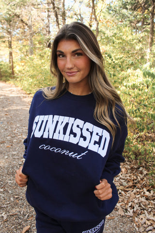 Navy Blue Yacht Club Sweatshirt for Effortless Coastal Style