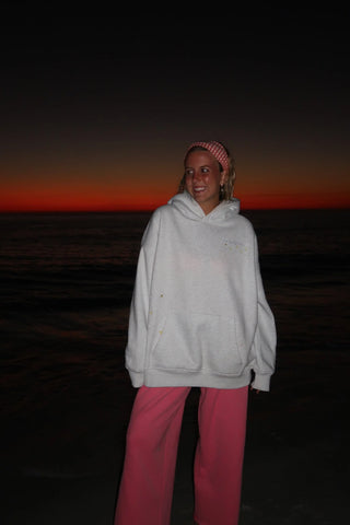 Effortless Pearl Grey Hoodie with Embroidered Star for Everyday Style