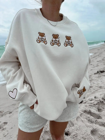 Adorable Teddy Bear Embroidered Sweatshirt for Cozy Valentine's Day Style