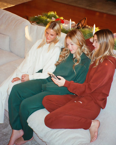 Cozy Holiday Oversized Hoodie in Luxurious Butter-Soft Fabric