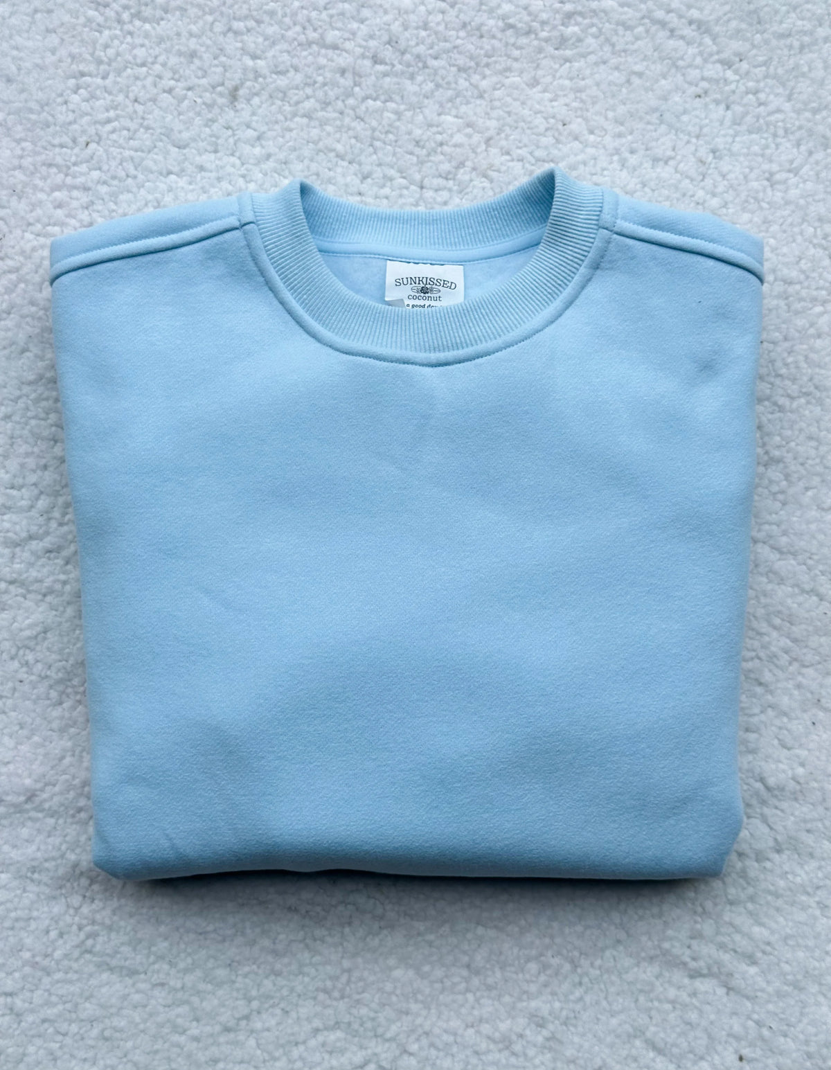Soft Icy Blue Oversized Sweatshirt for Effortless Everyday Style