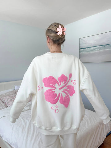 Ivory Floral Sweatshirt with Hibiscus Print for Effortless Everyday Style