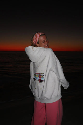 Effortless Pearl Grey Hoodie with Embroidered Star for Everyday Style