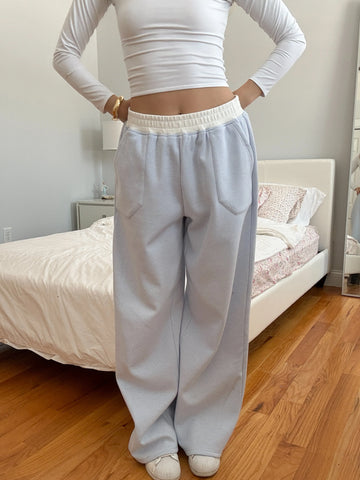 Effortless Blue and White Striped Sweatpants for a Casual Chic Look