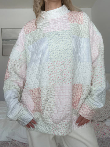Soft Pastel Quilted Sweatshirt for Cozy Everyday Style