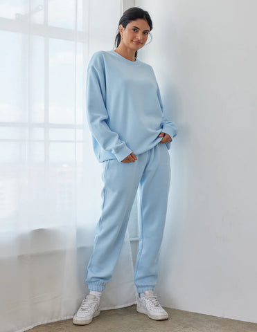 Dream Blue Crewneck Sweatshirt for Everyday Cozy Comfort