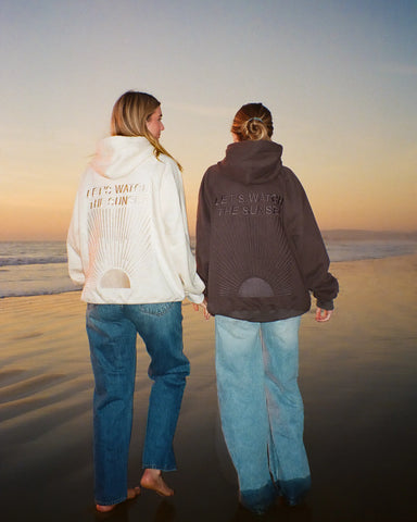 Oversized Sunset Hoodie for Cozy Evenings and Effortless Style