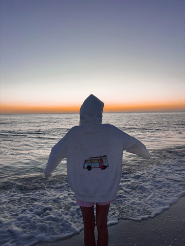 Effortless Pearl Grey Hoodie with Embroidered Star for Everyday Style