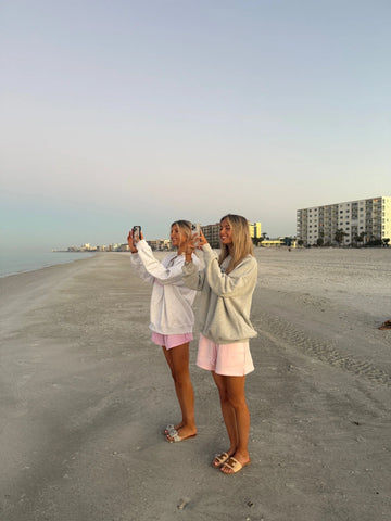 Cozy Grey Embroidered Sweatshirt for Effortless Afternoon Style