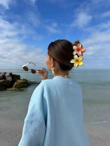 Soft Icy Blue Oversized Sweatshirt for Effortless Everyday Style