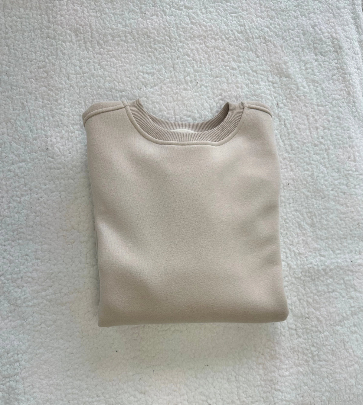 Effortless Everyday Sweatshirt in Soft Sandstone