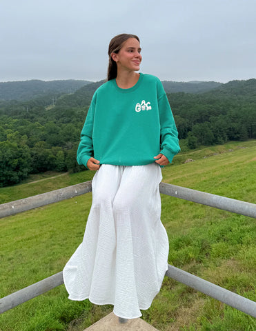 Soft Relaxed Unisex Crewneck Sweatshirt in Greenlake