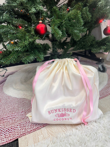 Luxury Embroidered Gift Bag with Pink Ribbon for Special Presents