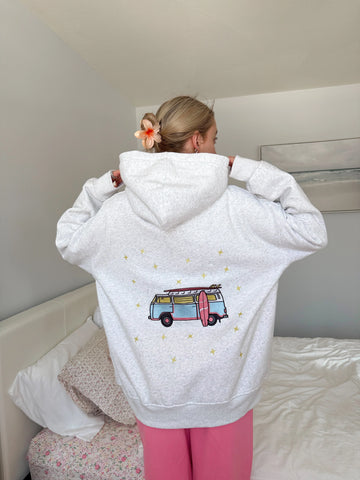 Effortless Pearl Grey Hoodie with Embroidered Star for Everyday Style