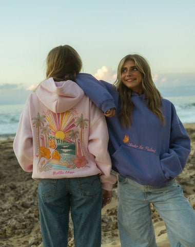 Oversized Coastal Hoodie in Blush Pink for Effortless Everyday Style