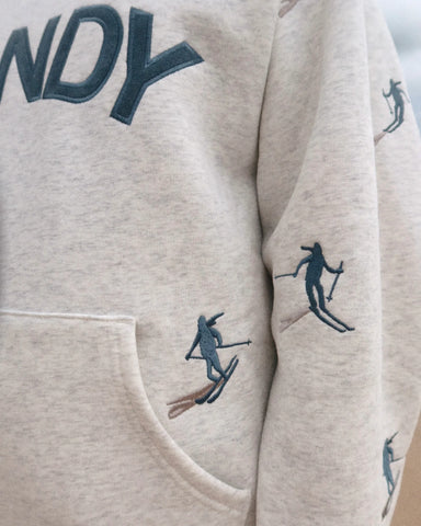 Cozy Oversized Hoodie with Faux Suede Embroidery for Winter Adventures