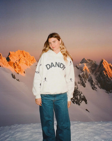 Cozy Oversized Hoodie with Faux Suede Embroidery for Winter Adventures