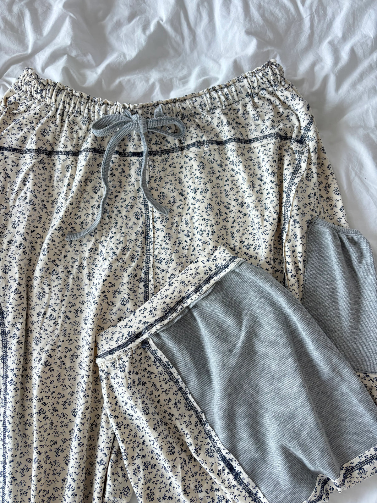 Blooming Floral Lounge Pants for a Sunny Day Vibe