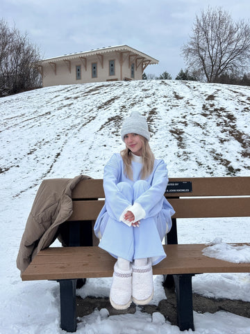 Effortless Blue and White Striped Sweatpants for a Casual Chic Look