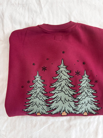 Cozy Embroidered Christmas Sweatshirt with Vintage Red Tree
