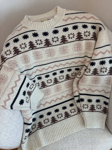 Cozy Cabin-Inspired Winter Sweater with Classic Nordic Design