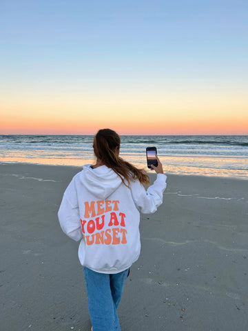 Sunset Aesthetic Oversized Hoodie for Cozy Evenings and Street Style