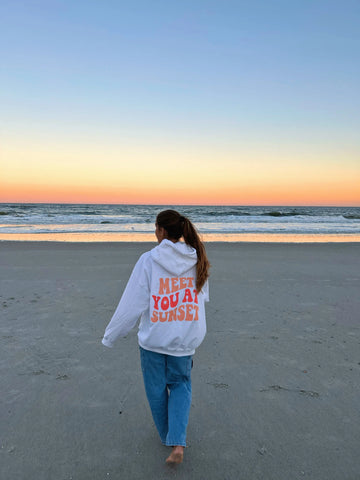 Sunset Aesthetic Oversized Hoodie for Cozy Evenings and Street Style
