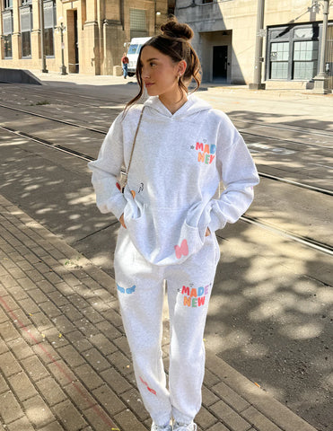 Unisex Relaxed Fit Hoodie for Cozy Everyday Comfort