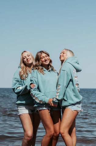 Ocean-Inspired Hoodie with Embroidered Shells for Coastal Style
