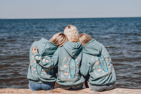 Ocean-Inspired Hoodie with Embroidered Shells for Coastal Style
